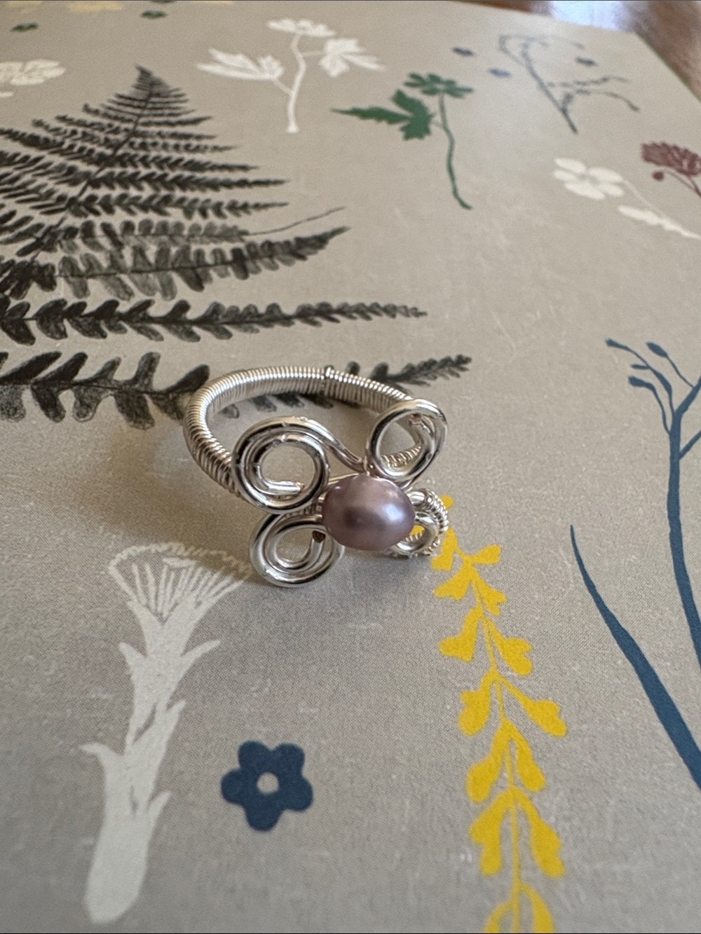 NWOT Real Pearl and Silver Plated Wire Wrapped Ring - Size 6.5
